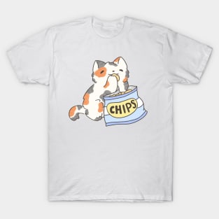 Calico snacking on chips T-Shirt